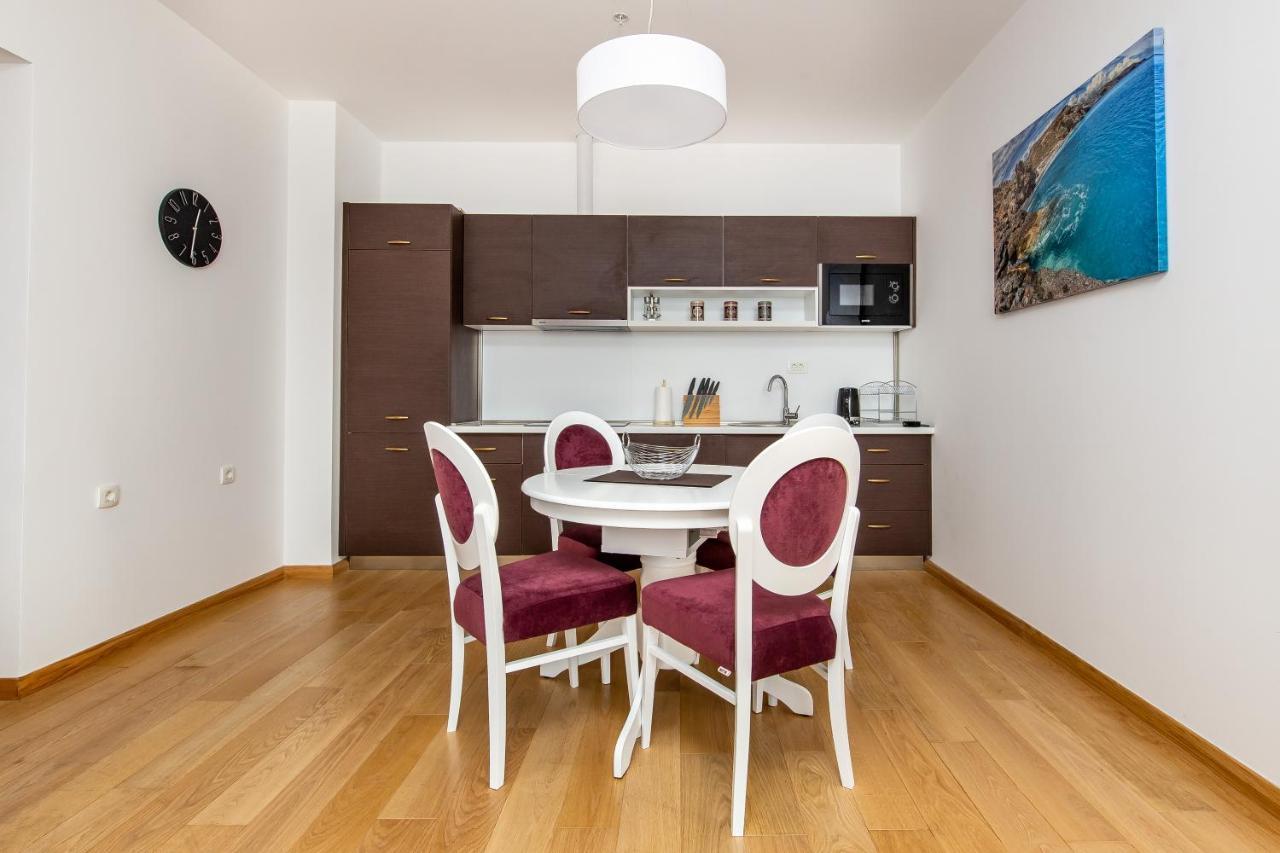 Apartments Lora In Apart-Hotel Budva Exteriér fotografie