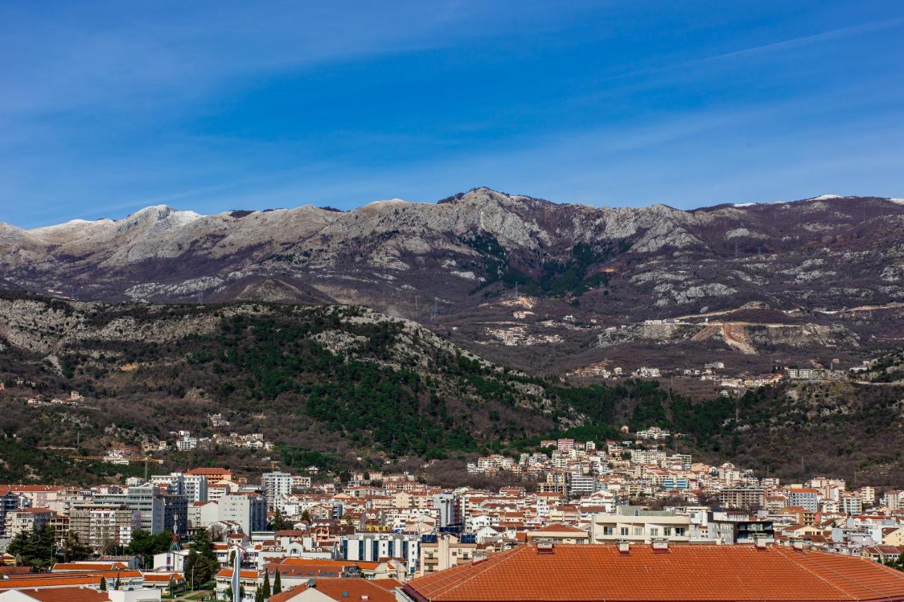 Apartments Lora In Apart-Hotel Budva Exteriér fotografie